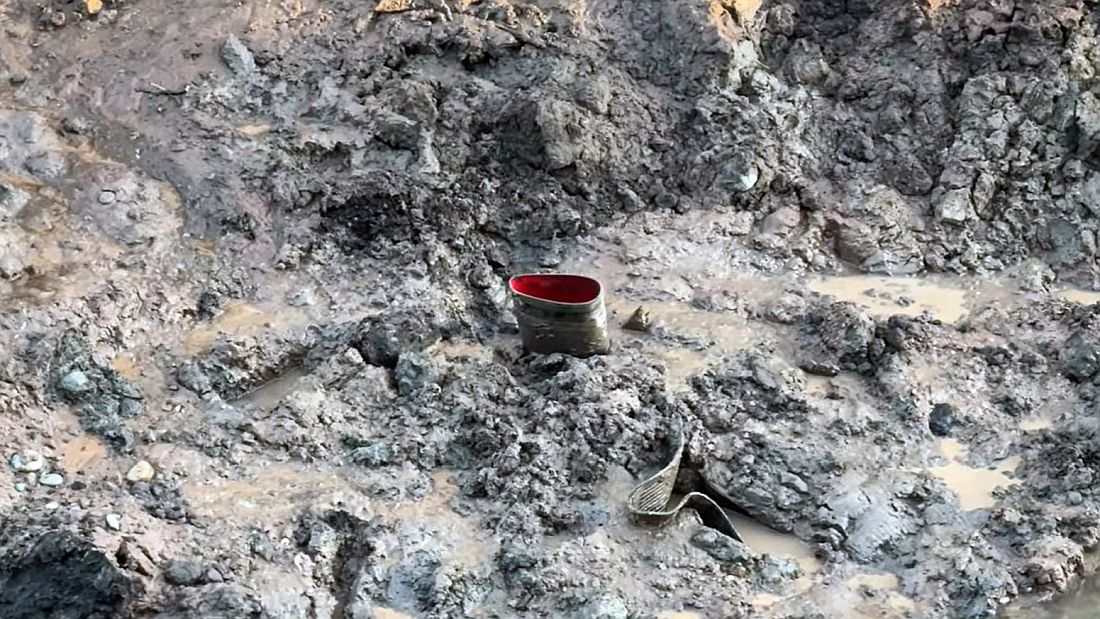 Someone left their boot in the mud that is to be found at the bottom of where the canal once stood!