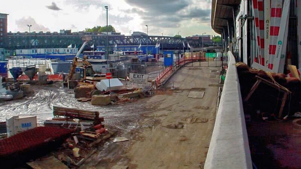 Scene from 2001 showing where the original road leading from the Battleship building to the Paddington railway goods yard had stood. There is much construction work going on in preparation for the building of what is now known as Paddington central.